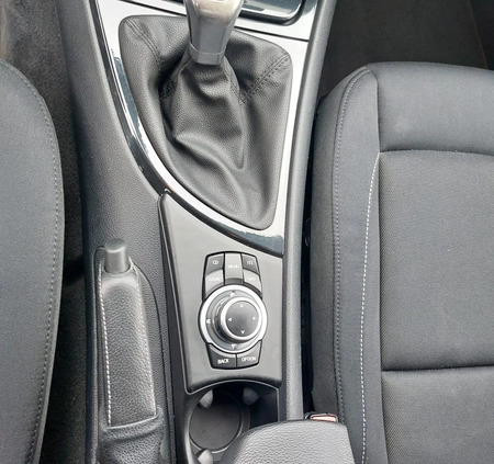 BMW Seria 1 cena 22900 przebieg: 304806, rok produkcji 2010 z Halinów małe 56
